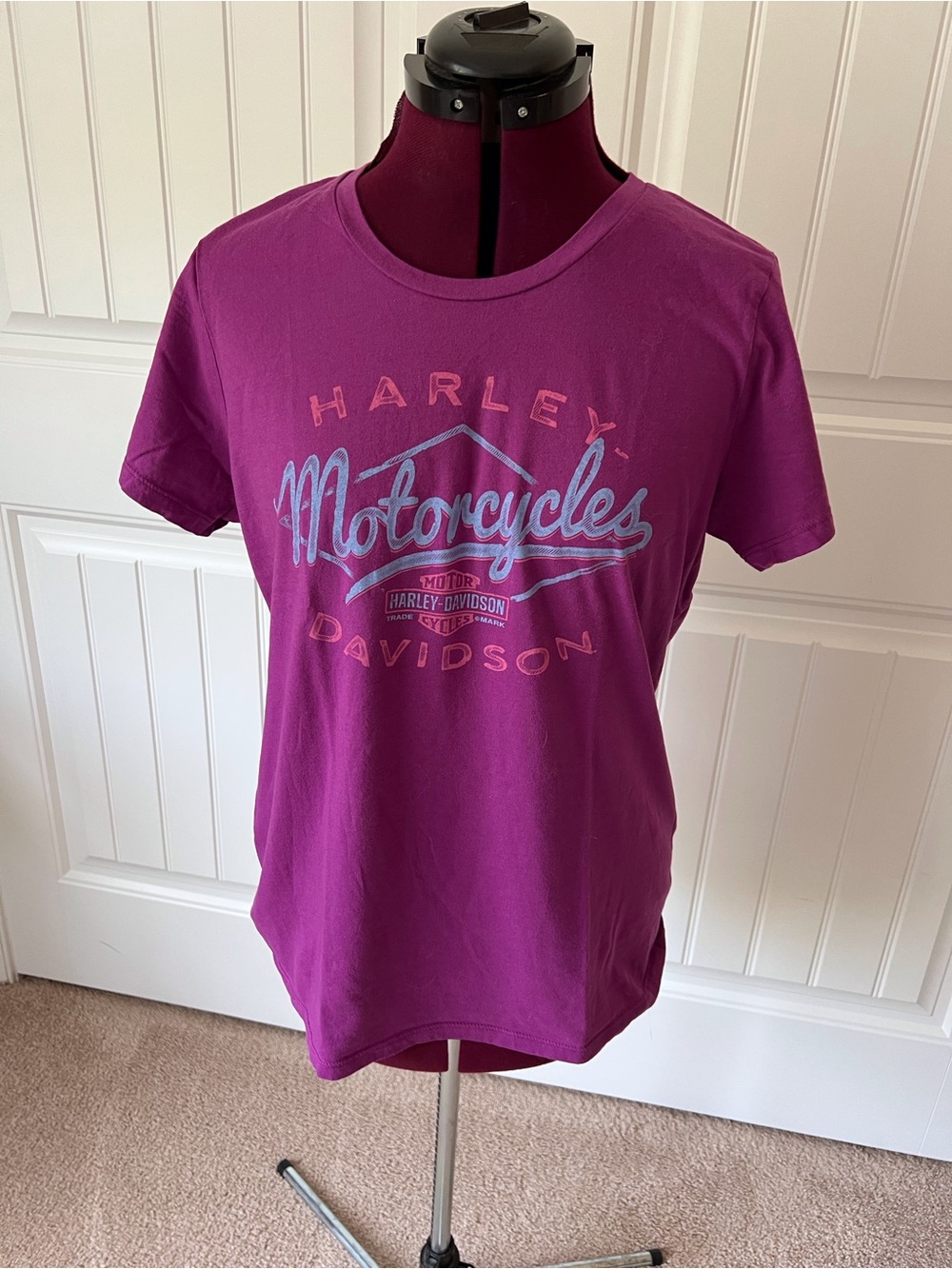 Harley-Davidson Magenta Graphic 'Motorcycles' Tee Unworn
